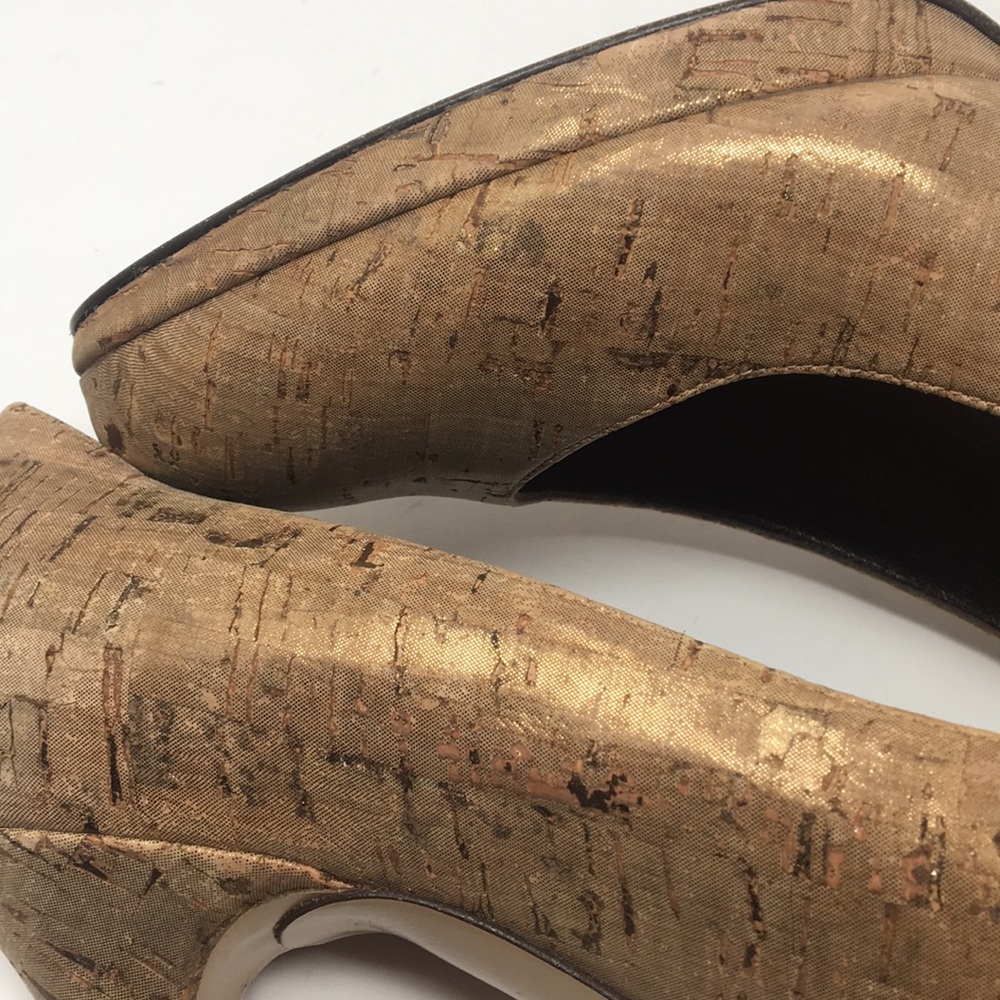 Stuart Weitzman Bronze Cork-Look Pumps - image 8